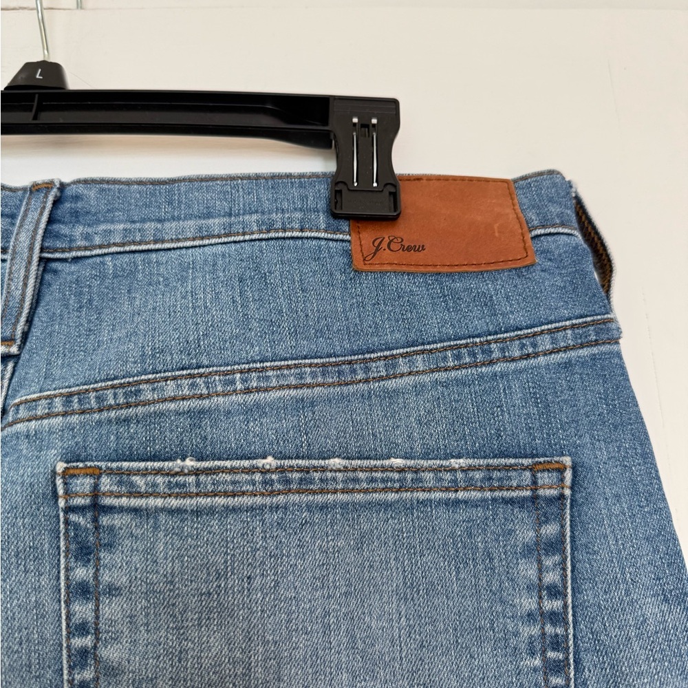 J. Crew Relaxed Straightaway Blue Jeans - Picture 6 of 7